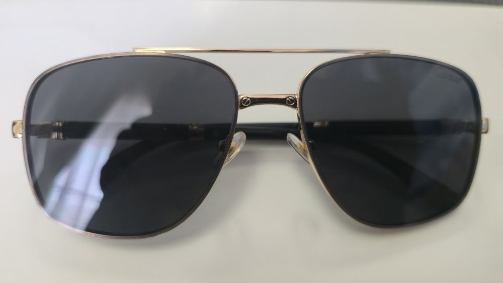 Set Ochelari de soare Cartier rama aurie